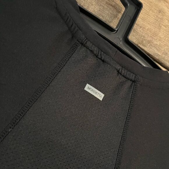 Mondetta short sleeve top - M - 🙂3/$15 - Picture 4 of 8